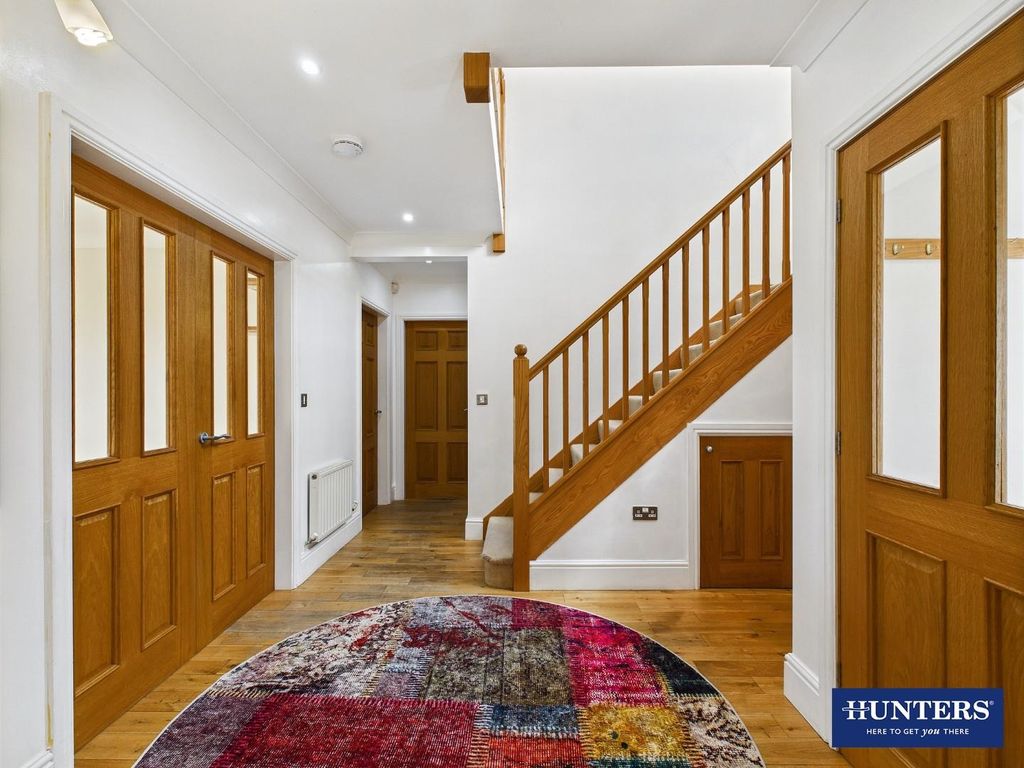 Property photo 2 of 35 Hallway