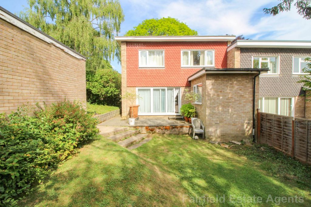 Property photo 2 of 18