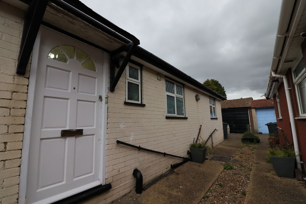 Property photo 2 of 16 Gallery