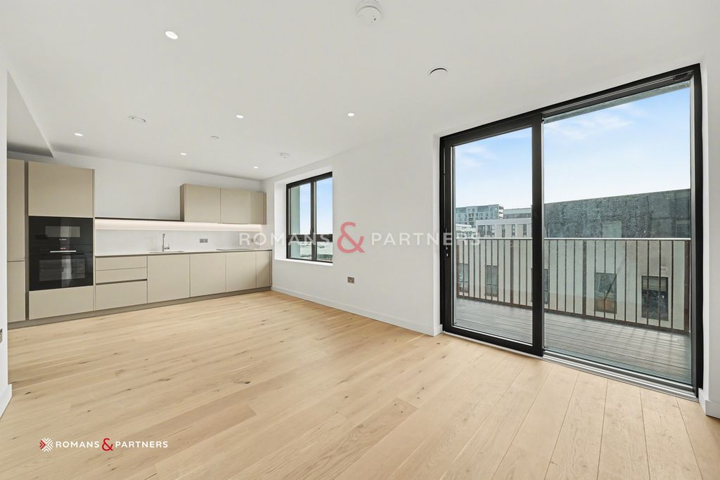 Property photo 1 of 19