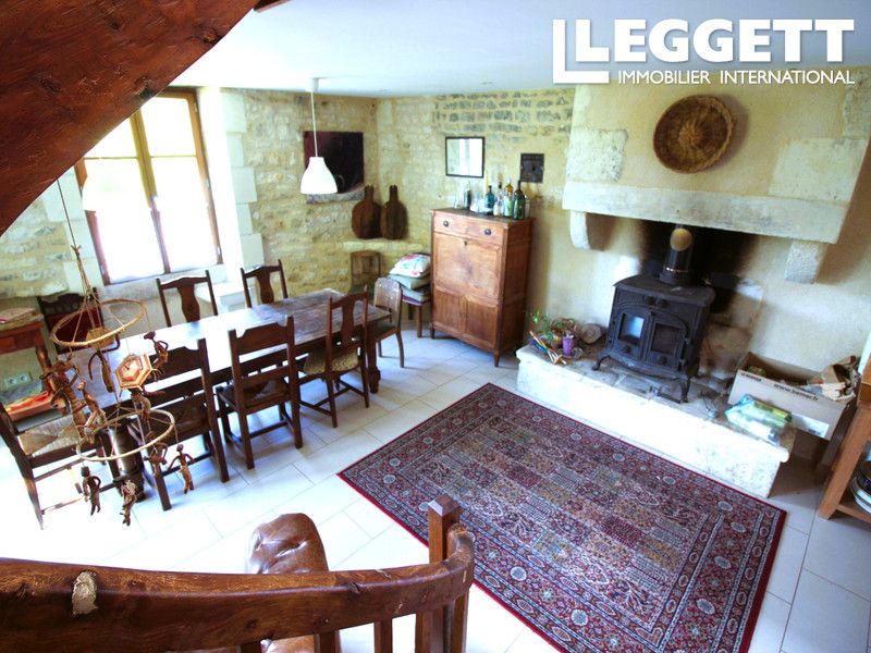 Property photo 3 of 10