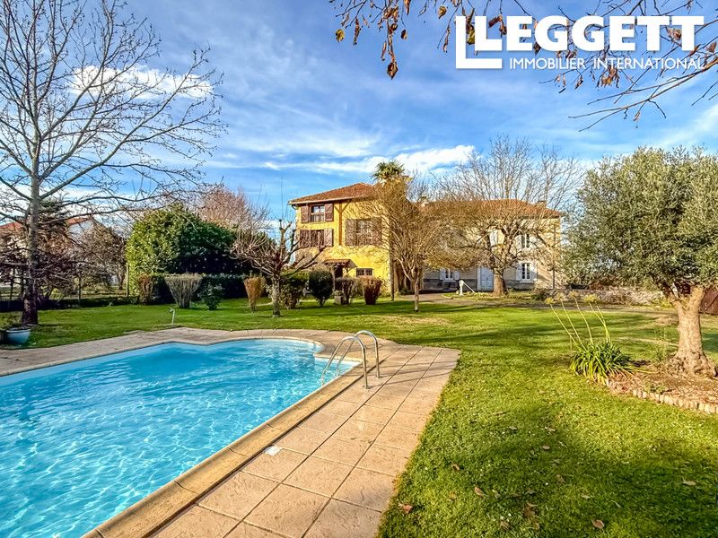 Property photo 1 of 10