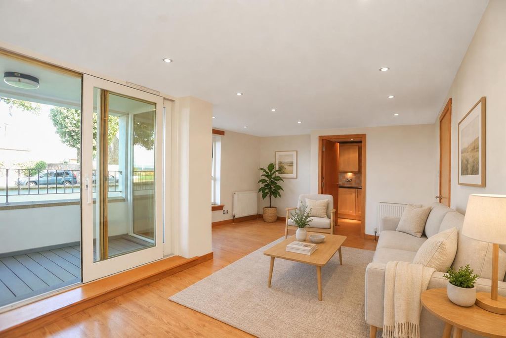 Property photo 3 of 13 Property Image 3