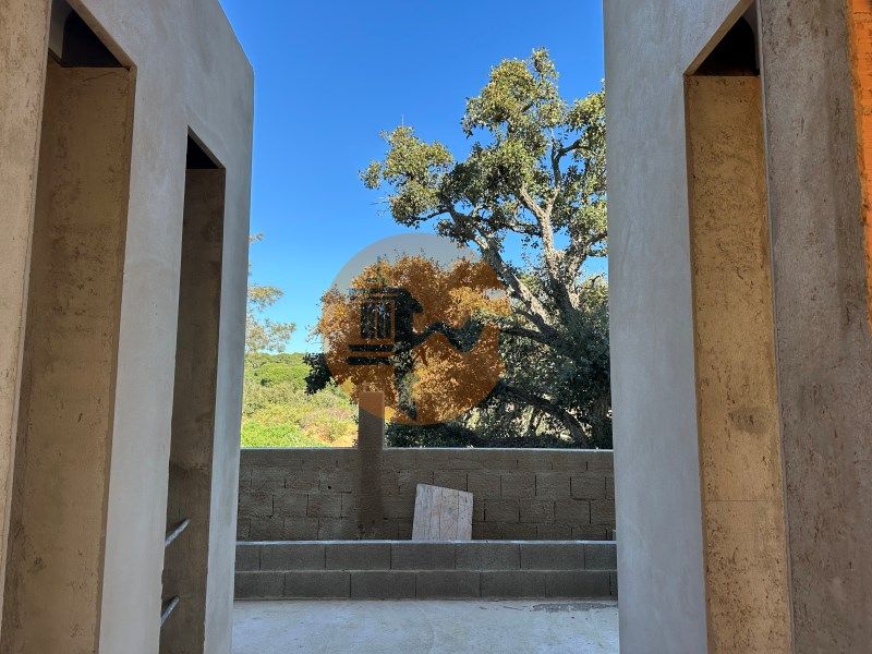 Property photo 1 of 66