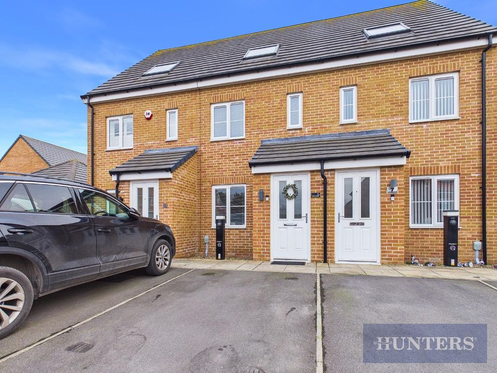 Property photo 1 of 23 Cam05316G0-Pr0332-Still033.Jpg