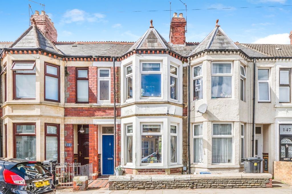 Property photo 1 of 17