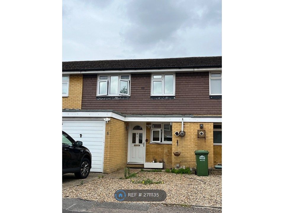 Property photo 3 of 20 Road View