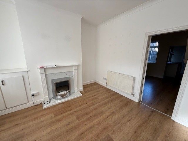 Property photo 2 of 12 Photo