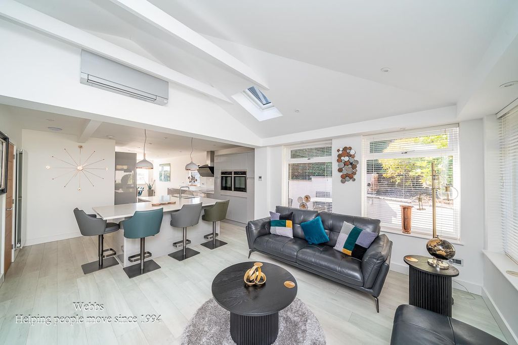 Property photo 2 of 54 Webbs-28.Jpg