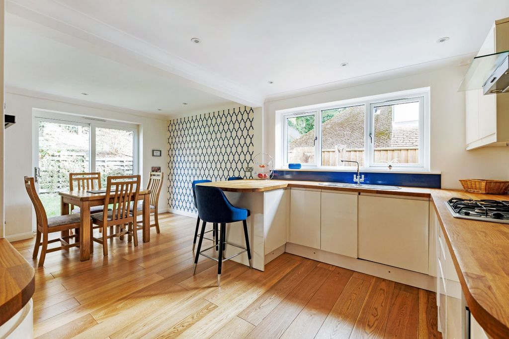 Property photo 2 of 15 Kitchen/Dining Area