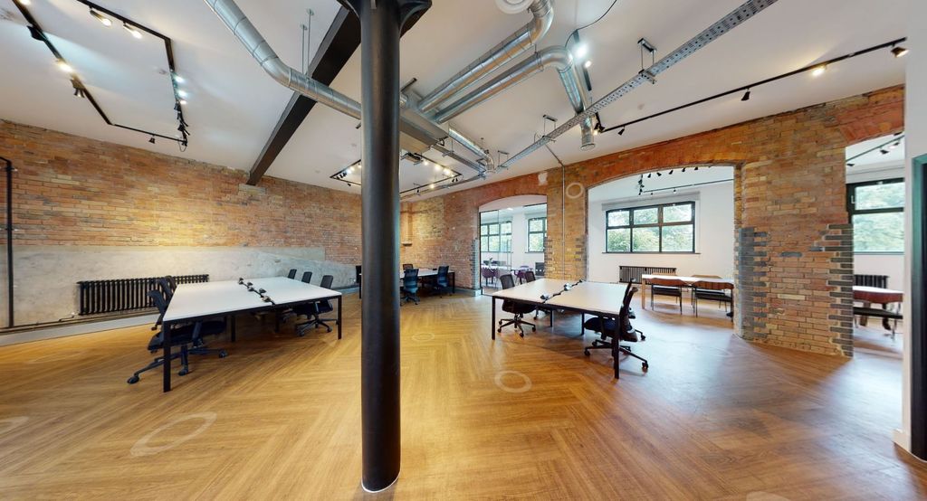 Property photo 1 of 11 16 Nw Works.Jpg