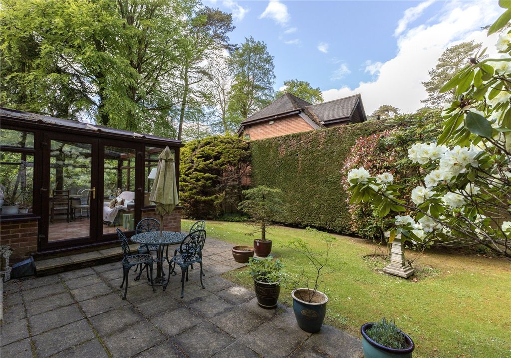 Property photo 3 of 31 Picture No. 33