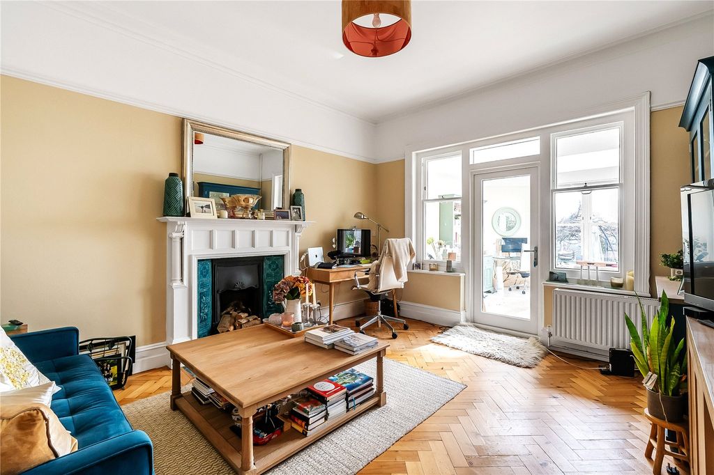 Property photo 2 of 31 Reception Room