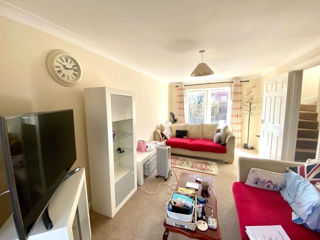 Property photo 3 of 8 Picture No. 11