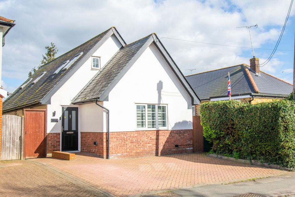 Property photo 1 of 16 Picture No. 04