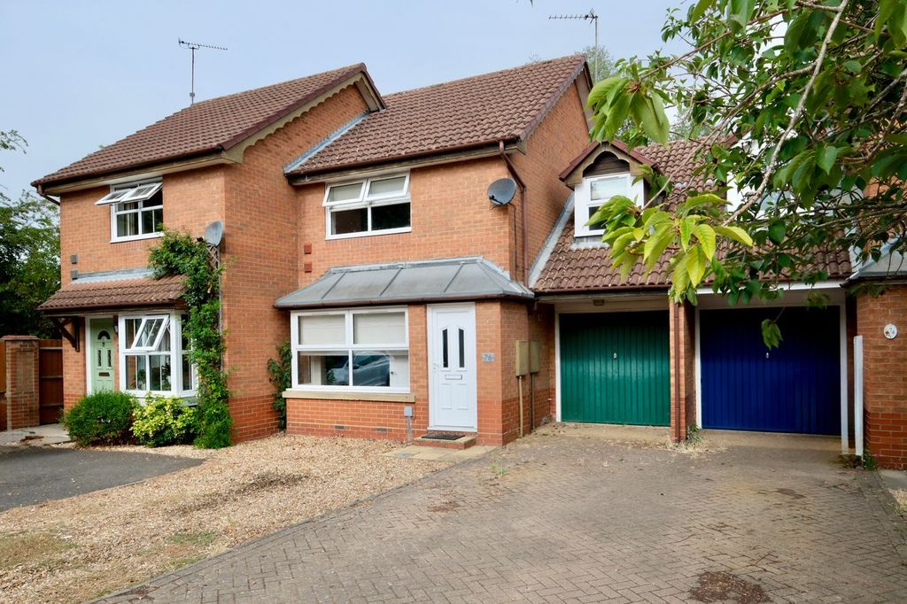 Property photo 1 of 12