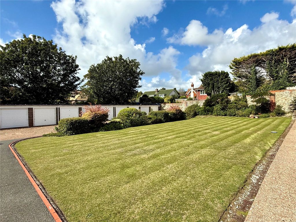 Property photo 3 of 10 Picture No. 35
