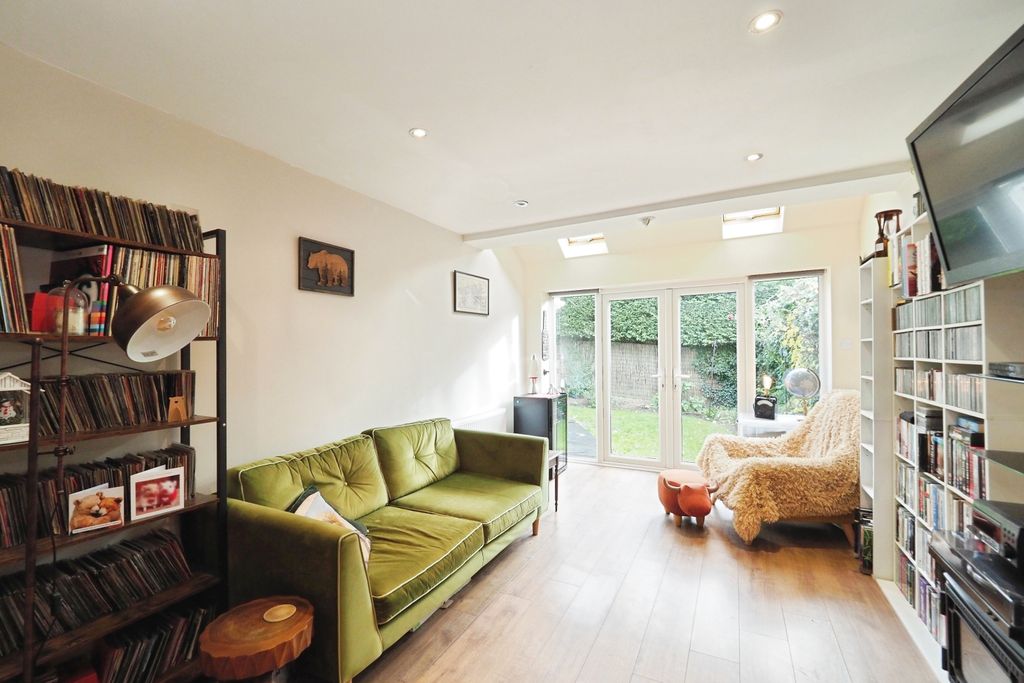 Property photo 3 of 27 Onp10956