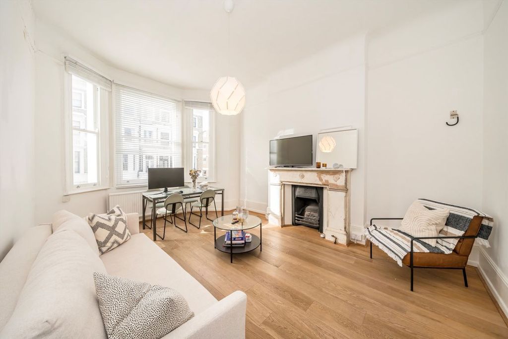 Property photo 1 of 6