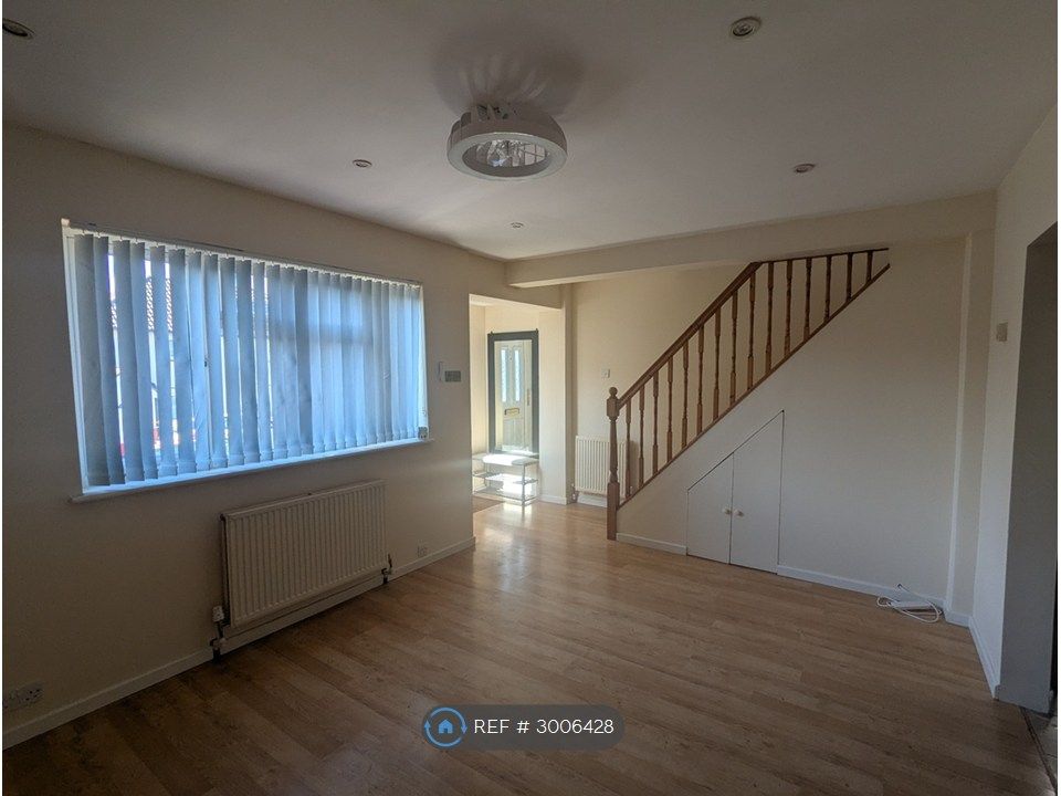 Property photo 1 of 25