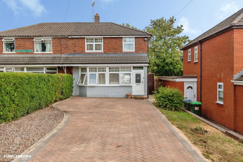 Property photo 3 of 27