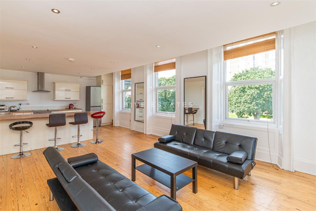 Property photo 3 of 23 Obp_2466.Jpg