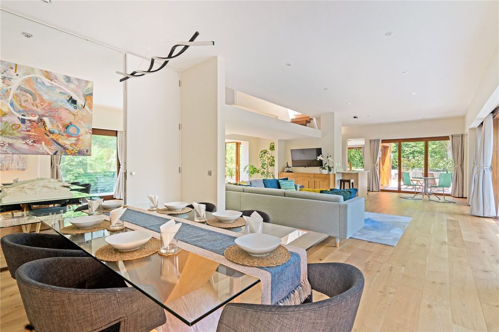 Property photo 3 of 19 Picture No. 67