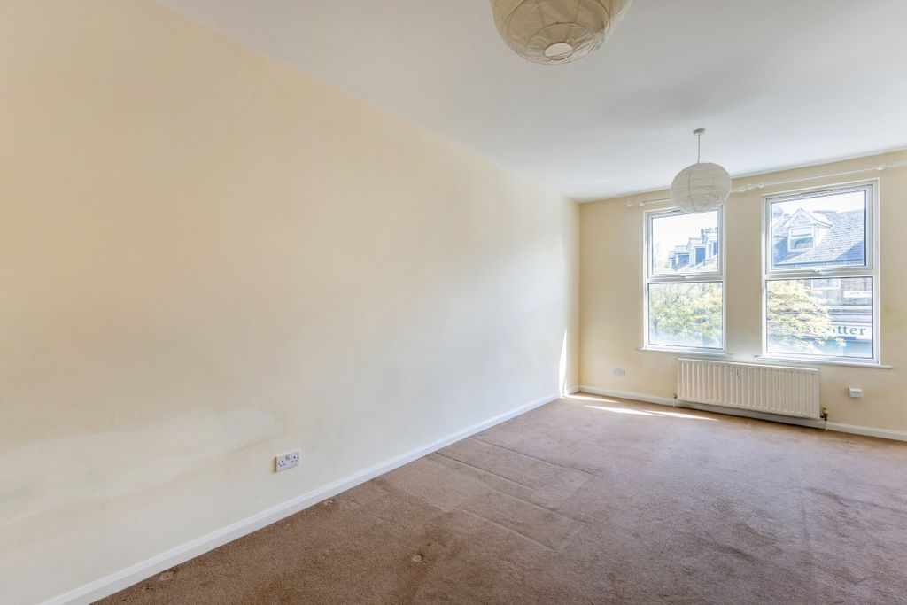 Property photo 3 of 10 106577_253A-Gipsy...