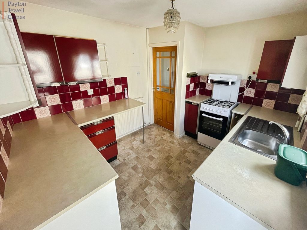 Property photo 2 of 11 Not Specified