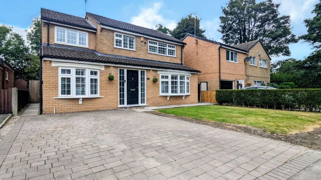 Property photo 1 of 36