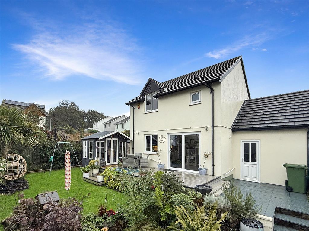 Property photo 2 of 12 d4Aecb10Dac4F2Fc30A29Df55549Ffe71d9Ffb29.Jpg