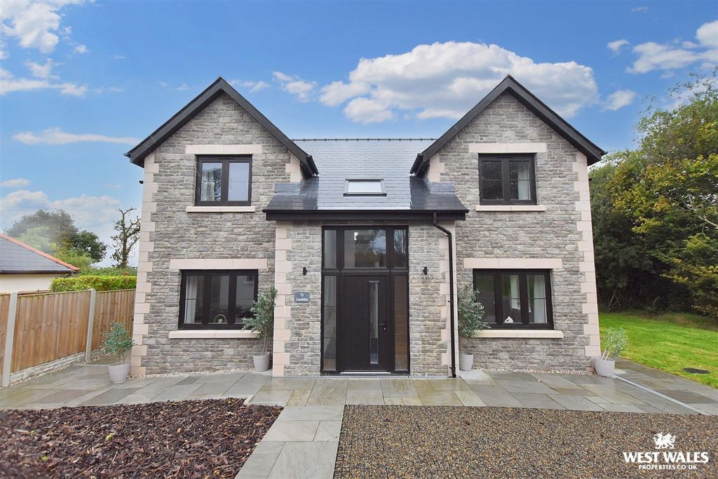 Property photo 1 of 38 31.Jpg