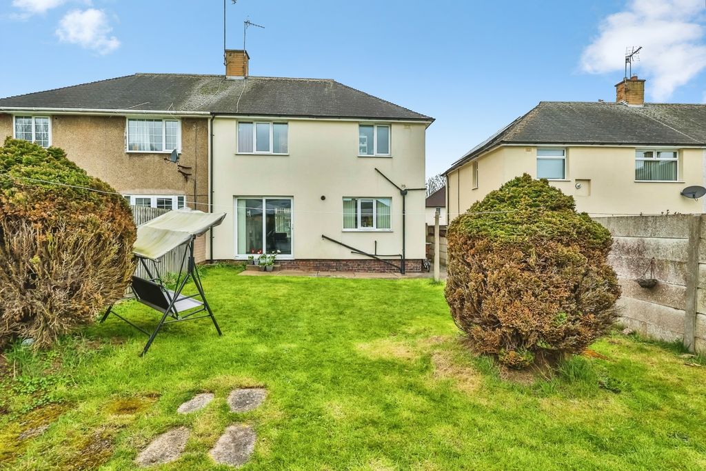 Property photo 3 of 17 Rear