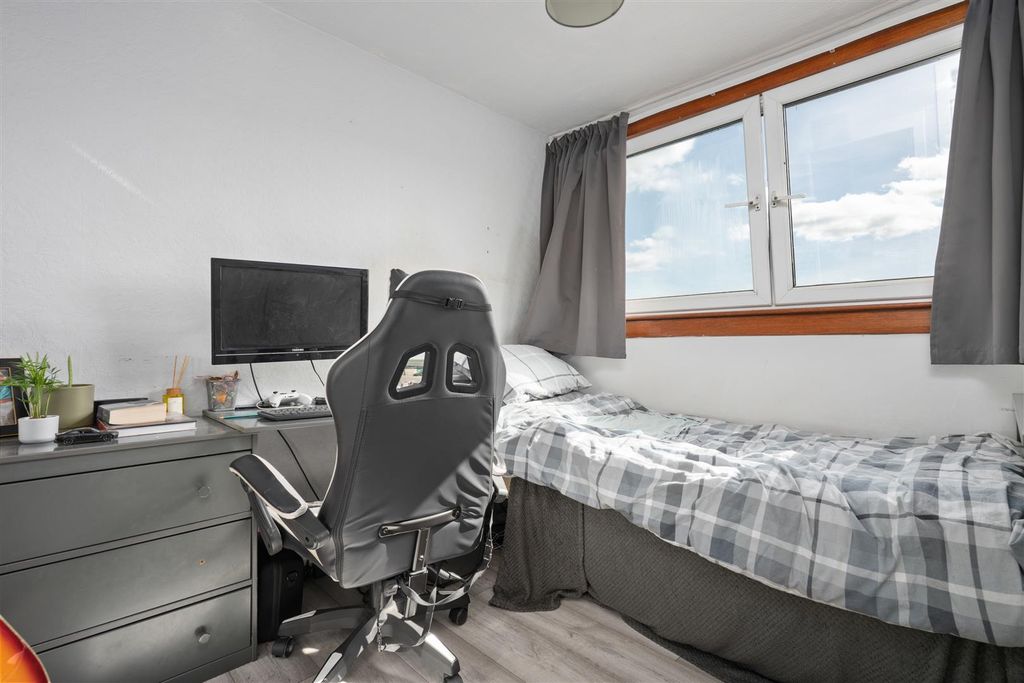 Additional image 12 of 5 bed detached house for saleOakbank Crescent, Perth PH1