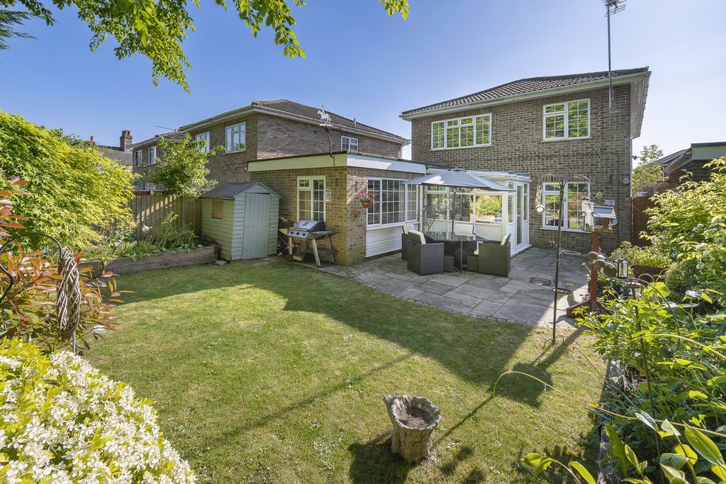 Property photo 3 of 9
