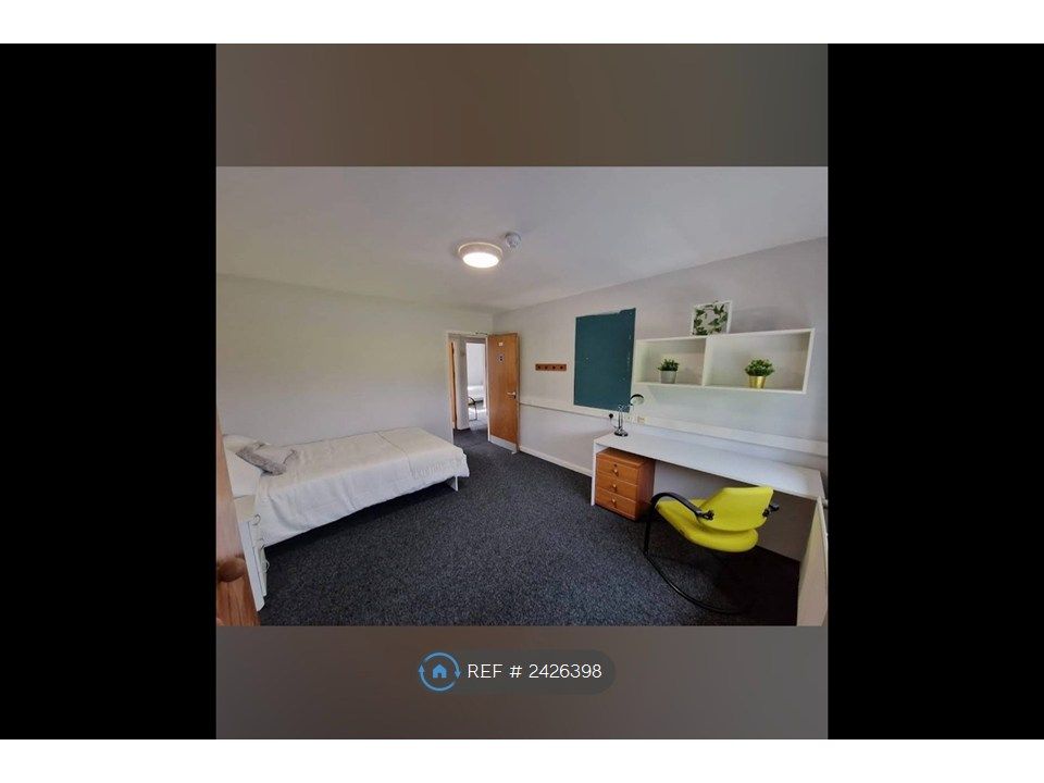 Property photo 1 of 25