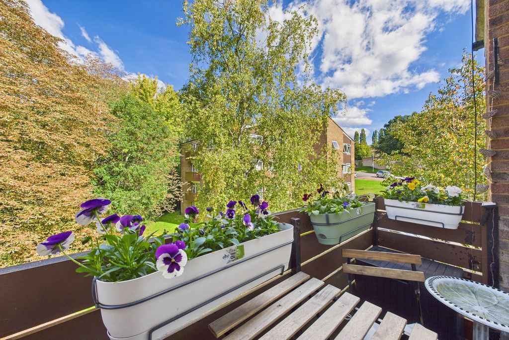 Property photo 1 of 22