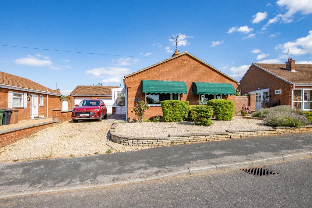 Property photo 1 of 22 5297131