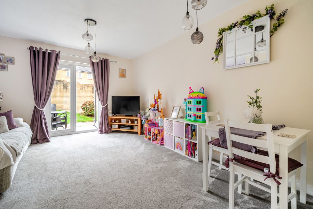 Property photo 2 of 21 1523096-15-1A0c33...