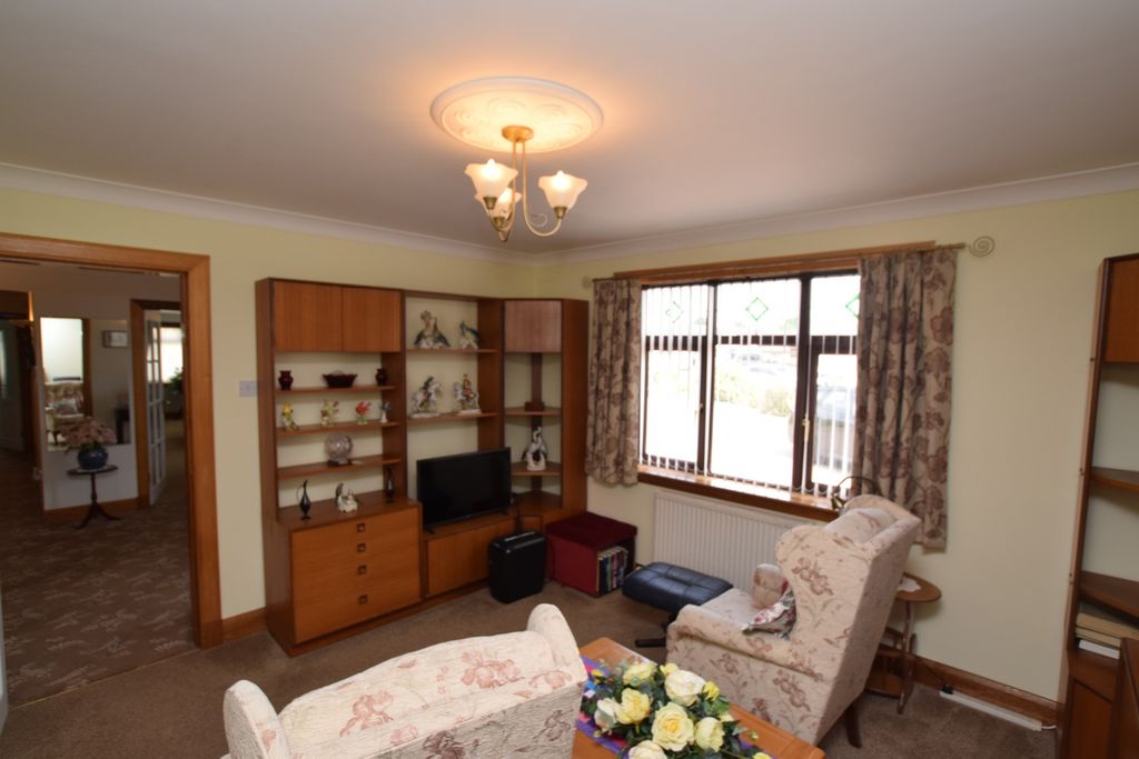 Property photo 3 of 23