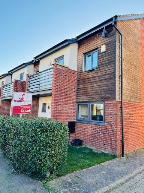 Property photo 1 of 10 Front Of House