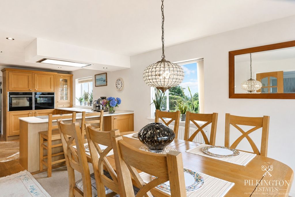 Property photo 3 of 18 5074564