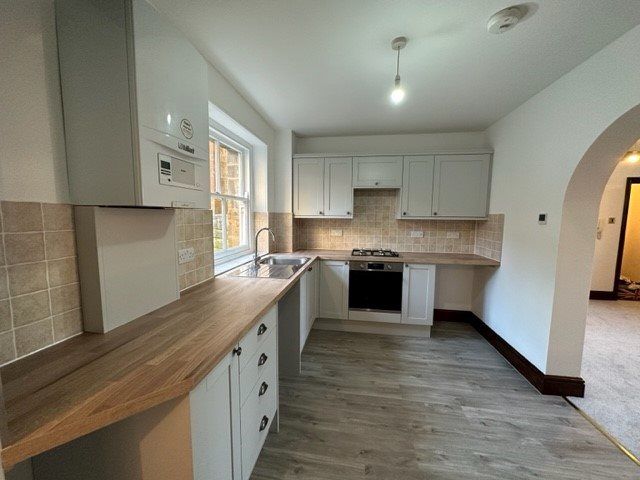 Property photo 2 of 7 11