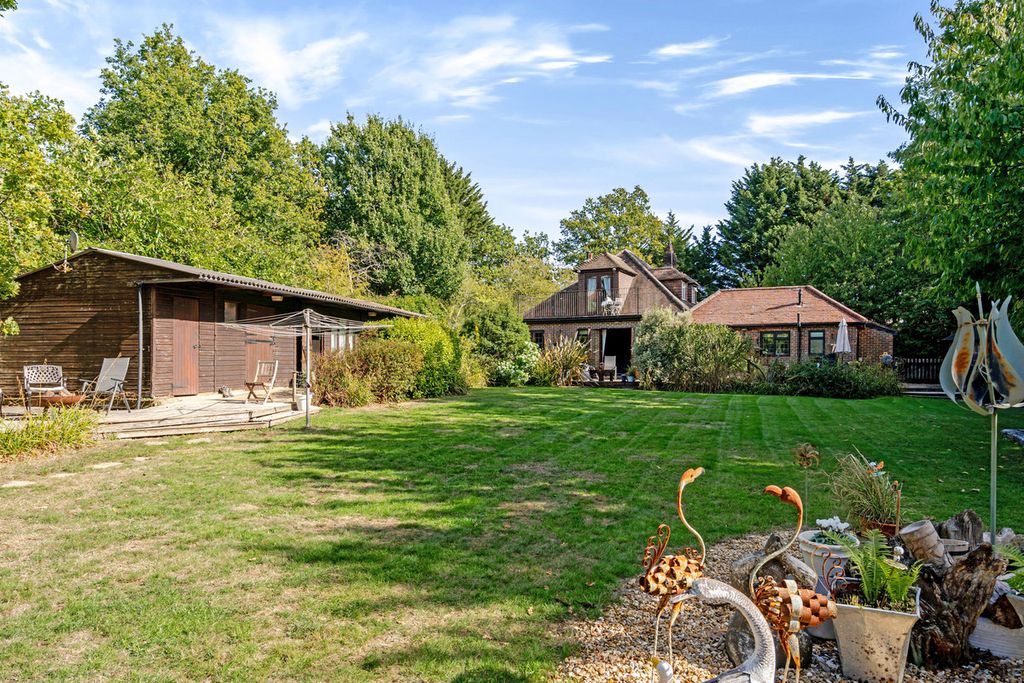 Property photo 1 of 30
