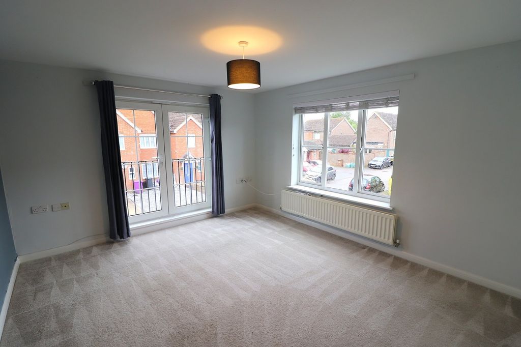 Property photo 3 of 12 Picture No. 22