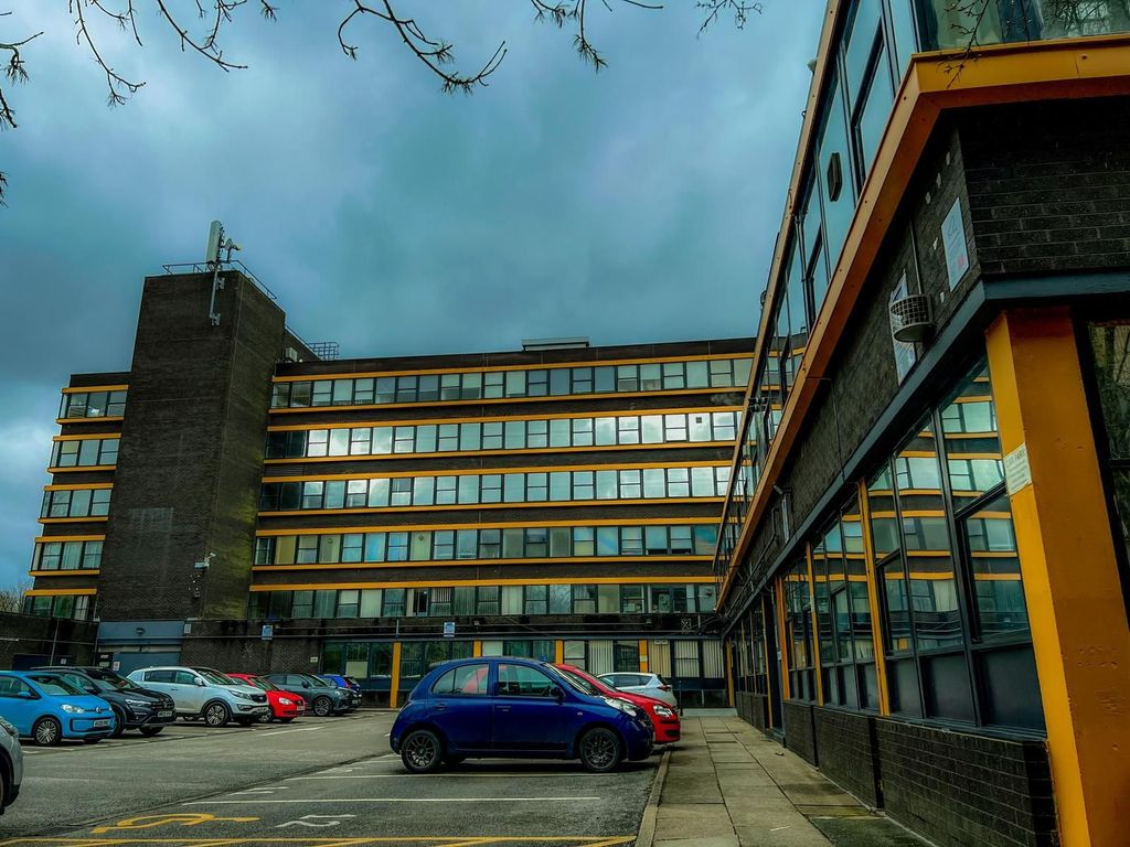 Property photo 2 of 7