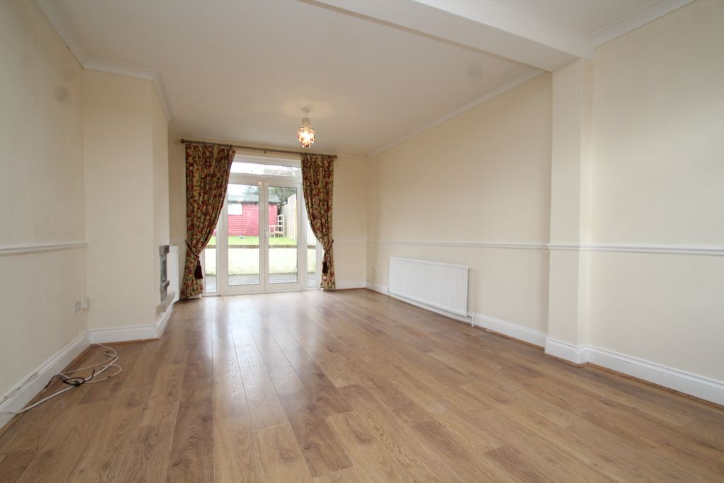 Property photo 3 of 17 Reception Room