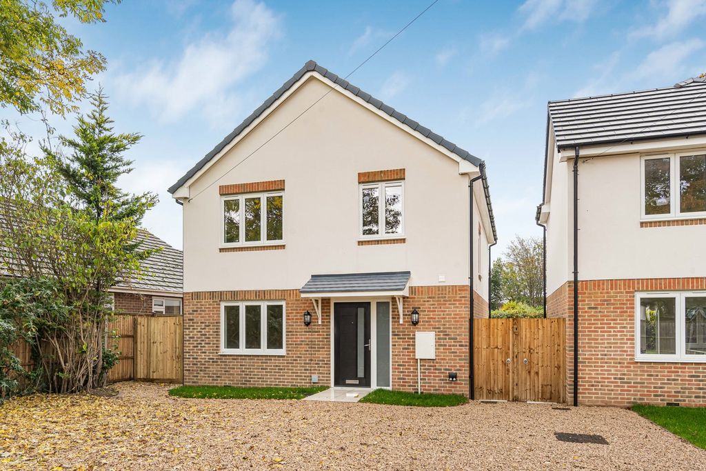 Property photo 1 of 20 Exterior