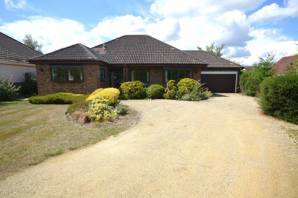 Property photo 1 of 15 Front And Drive To Double Garage