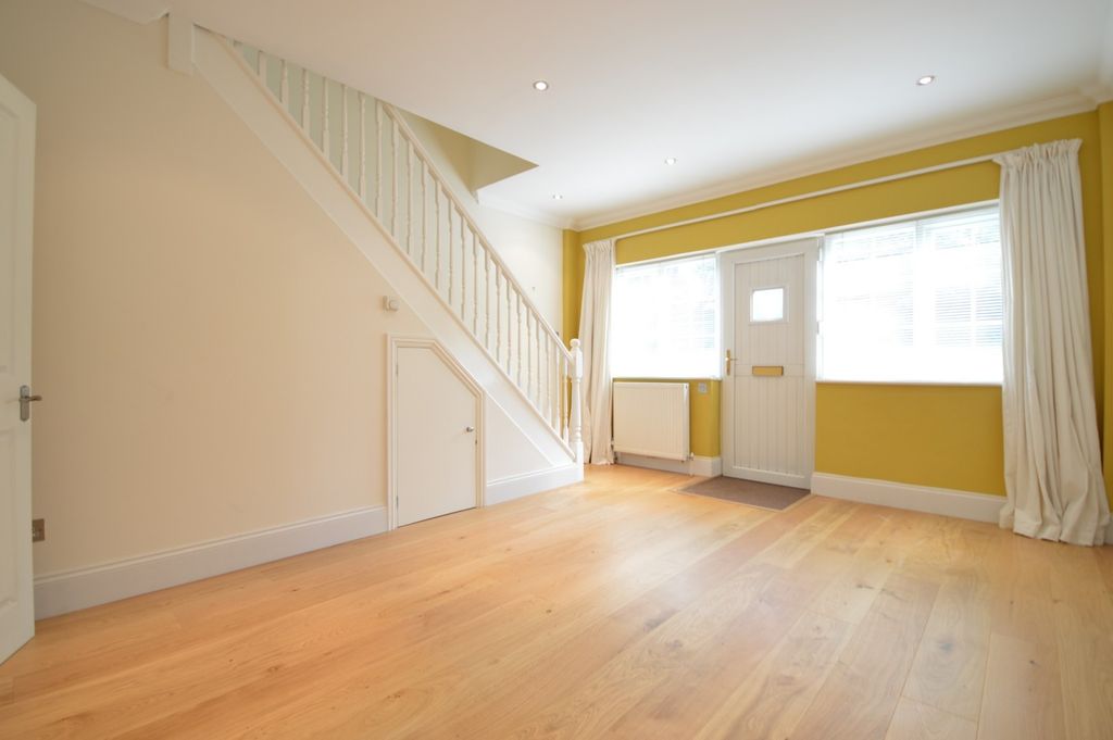 Property photo 3 of 7 Sitting Room